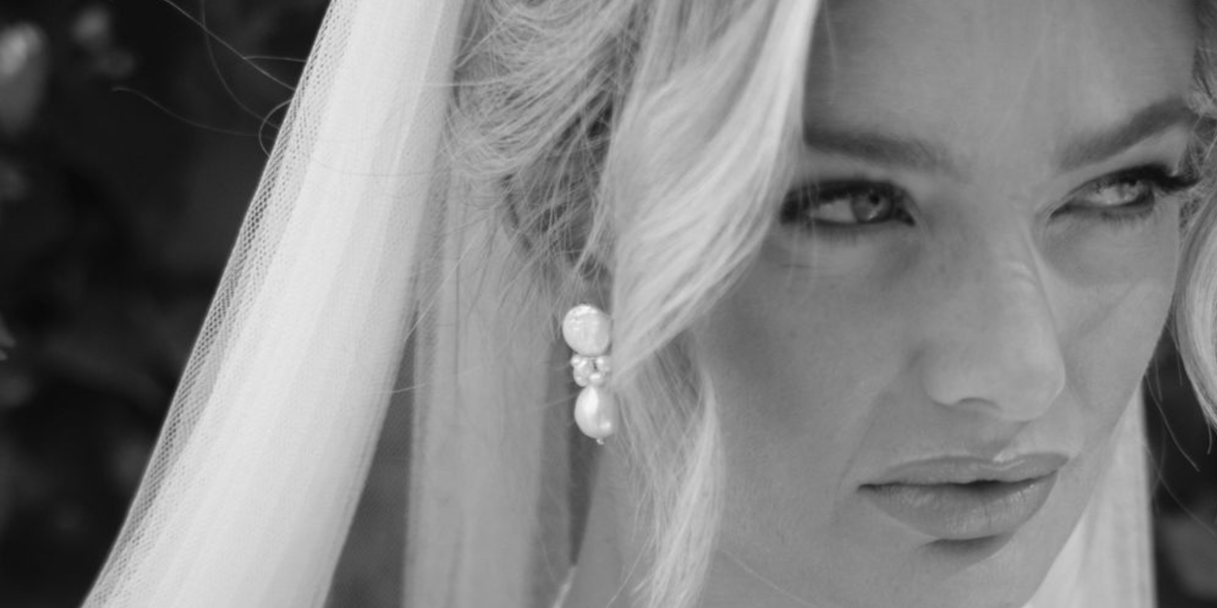 Earrings - real pearls