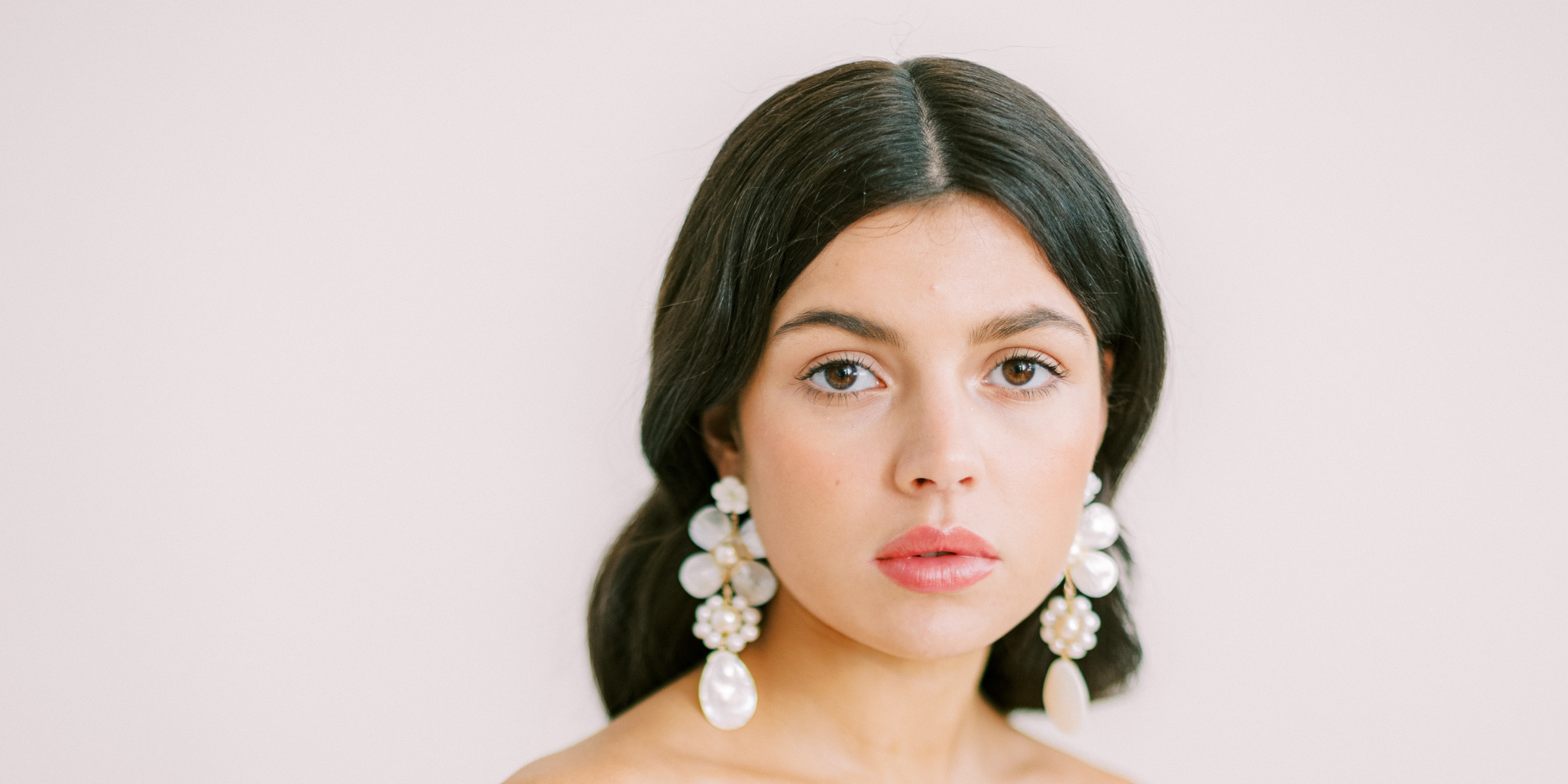 Pearl wedding earrings by Megan Therese