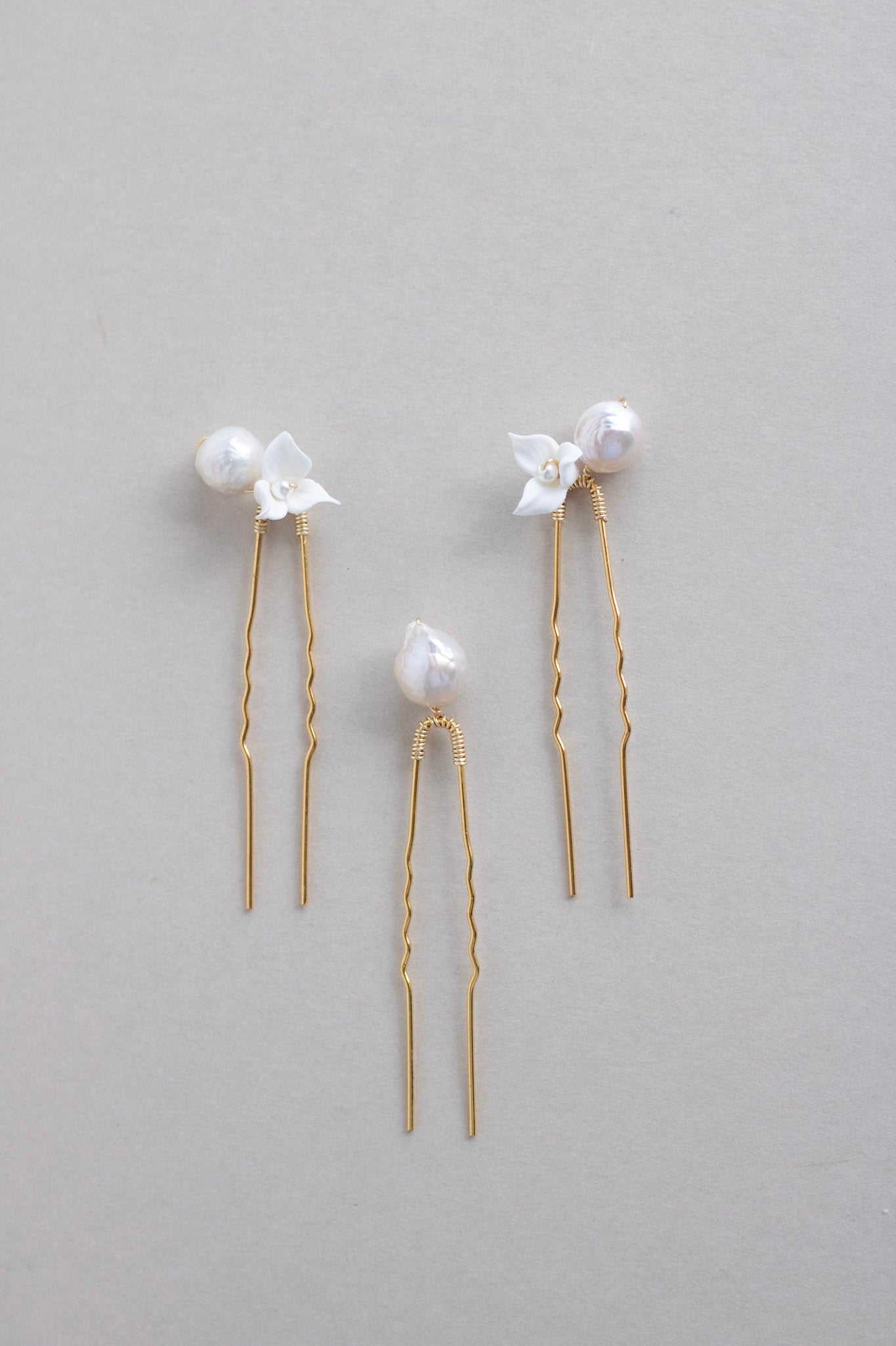 Rowen l Pearl pin set