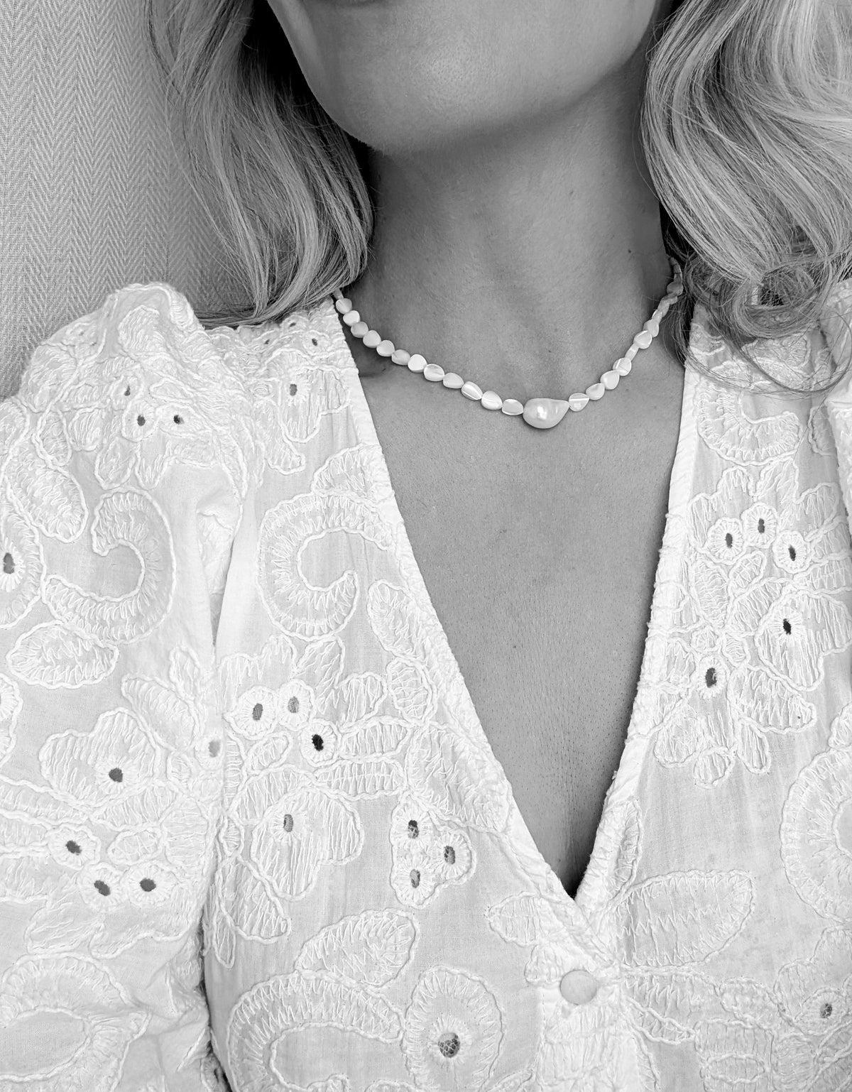 Solace mother of pearl necklace