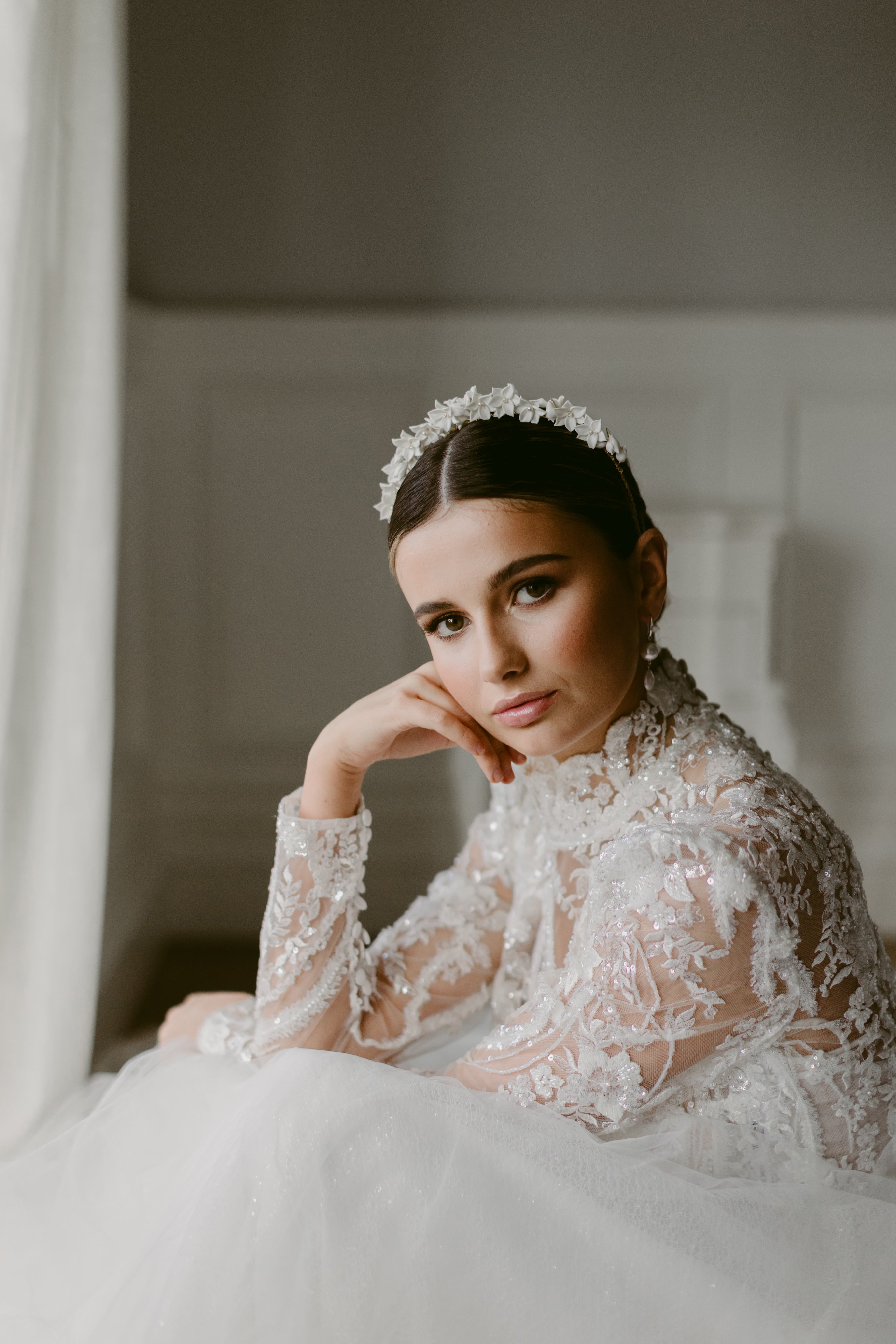 luxury bridal crown for the modern bride