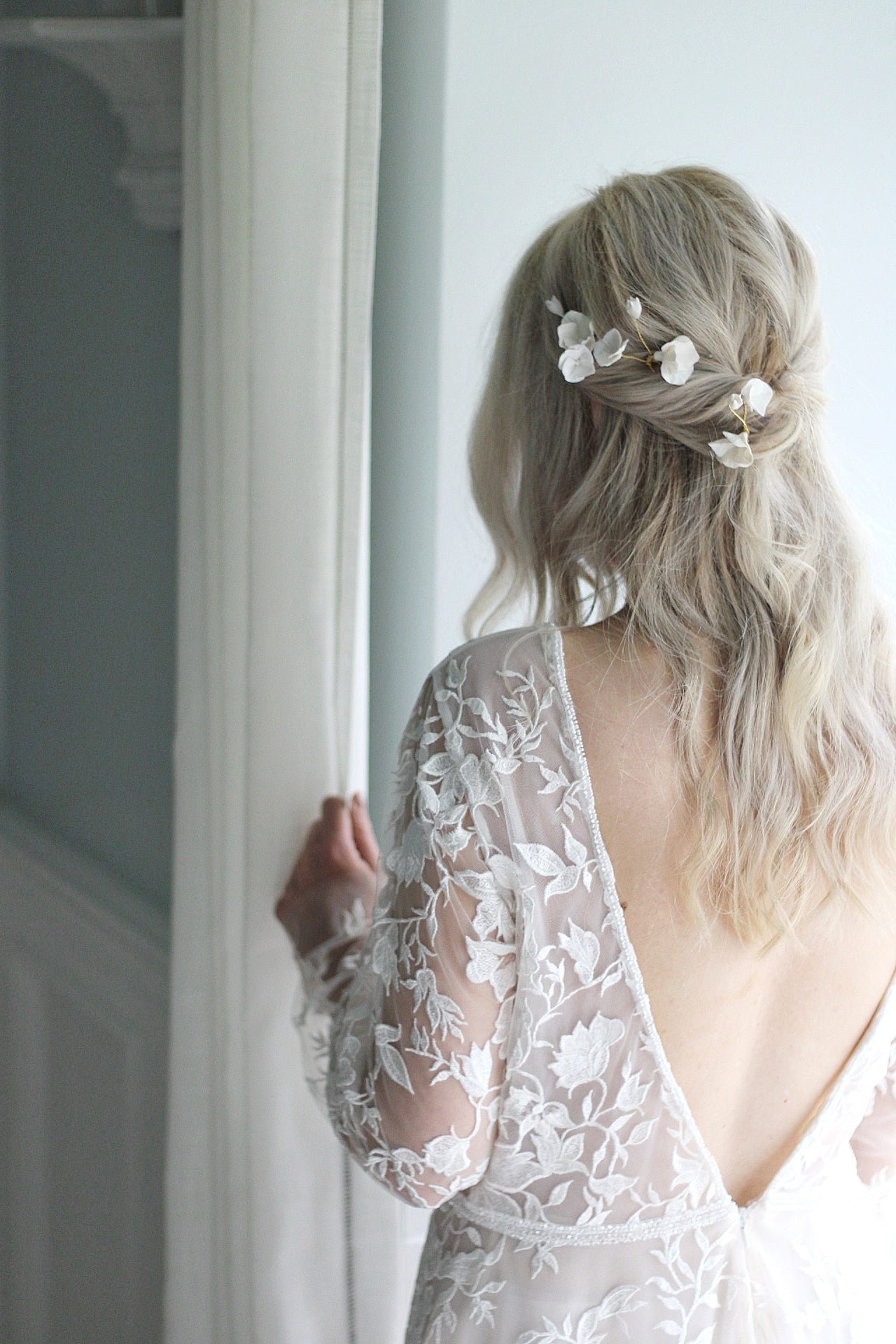 Antionette | Clay pin