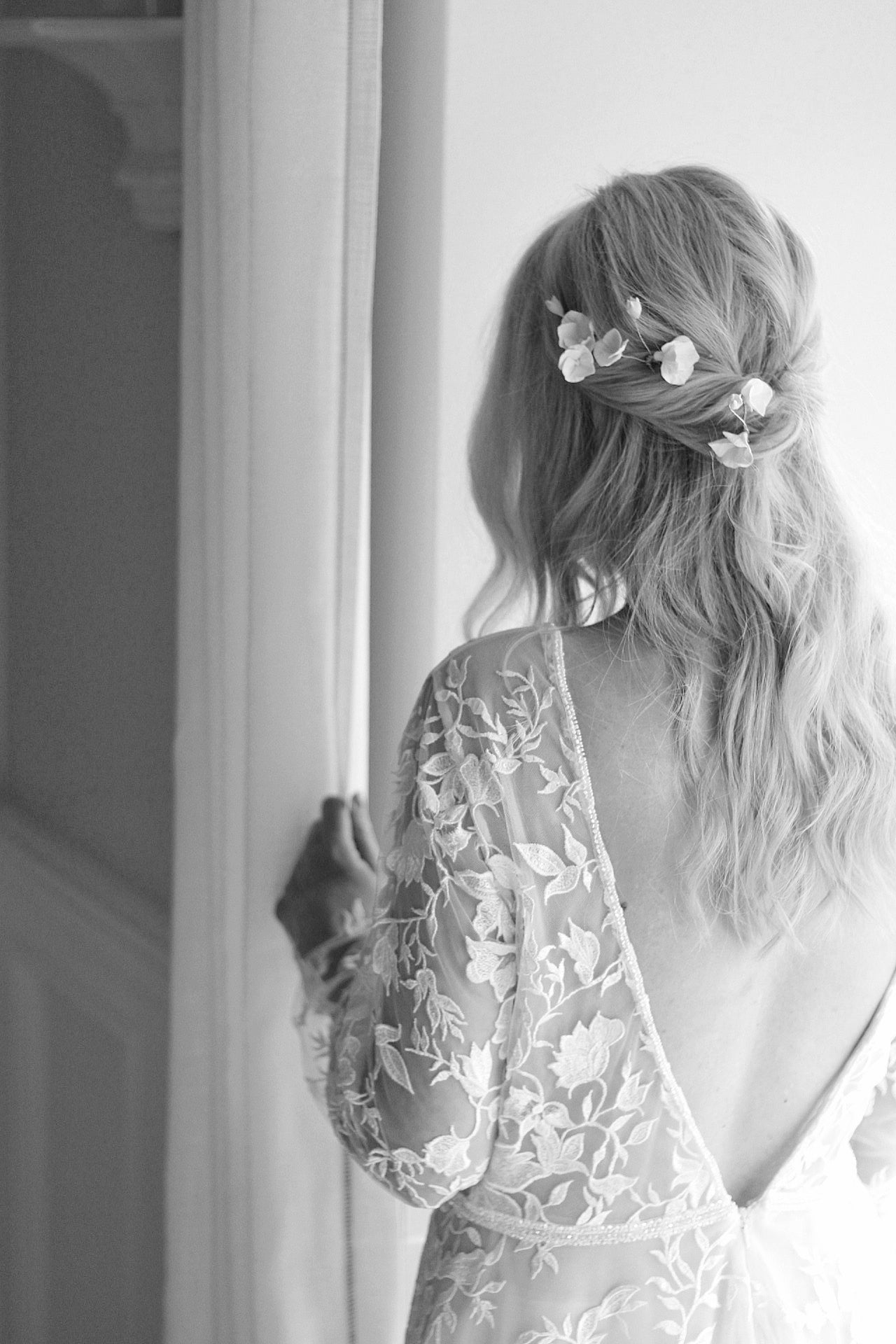 Antionette | Clay pin