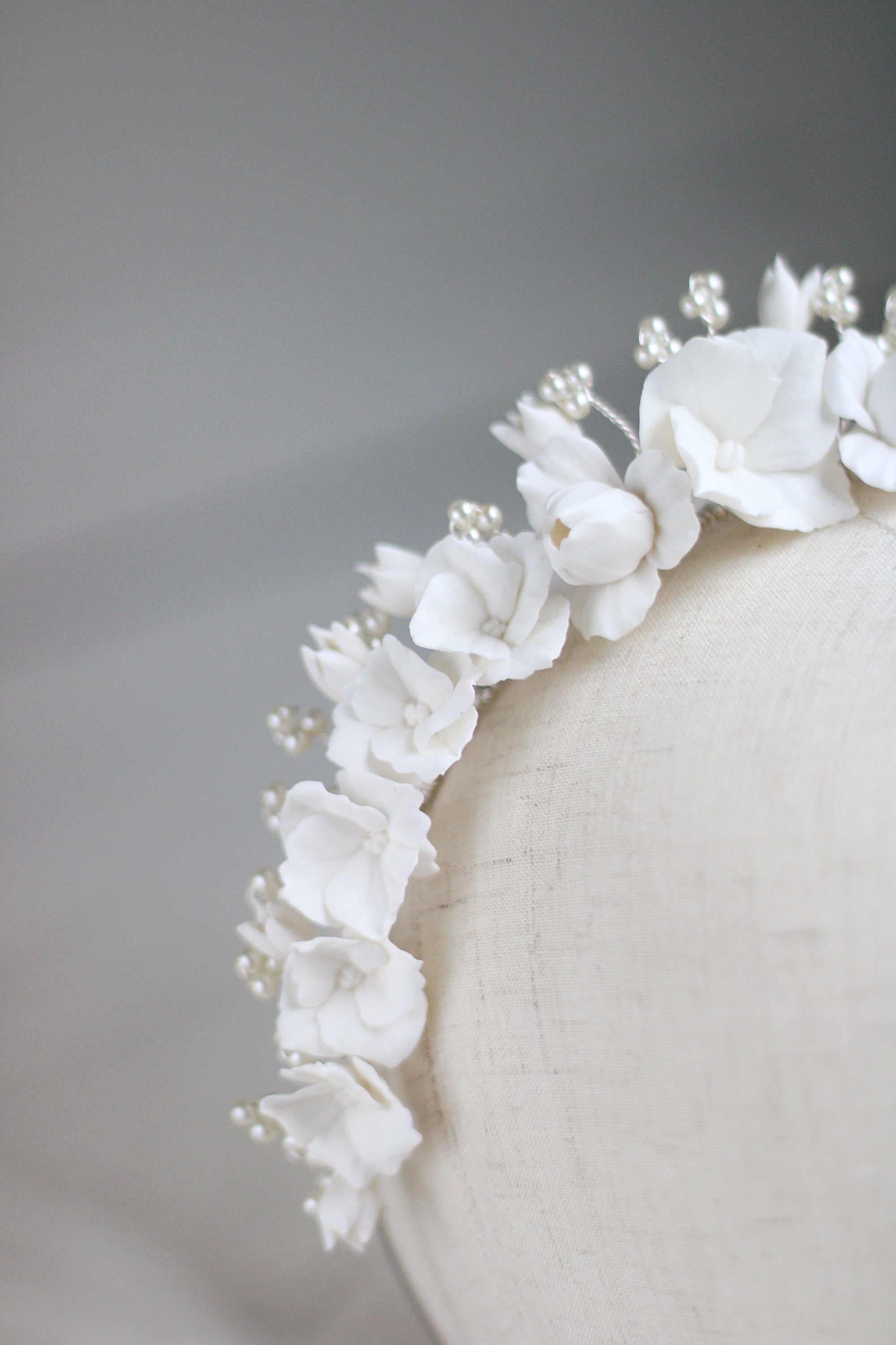 Luxury bridal crown for the modern bride