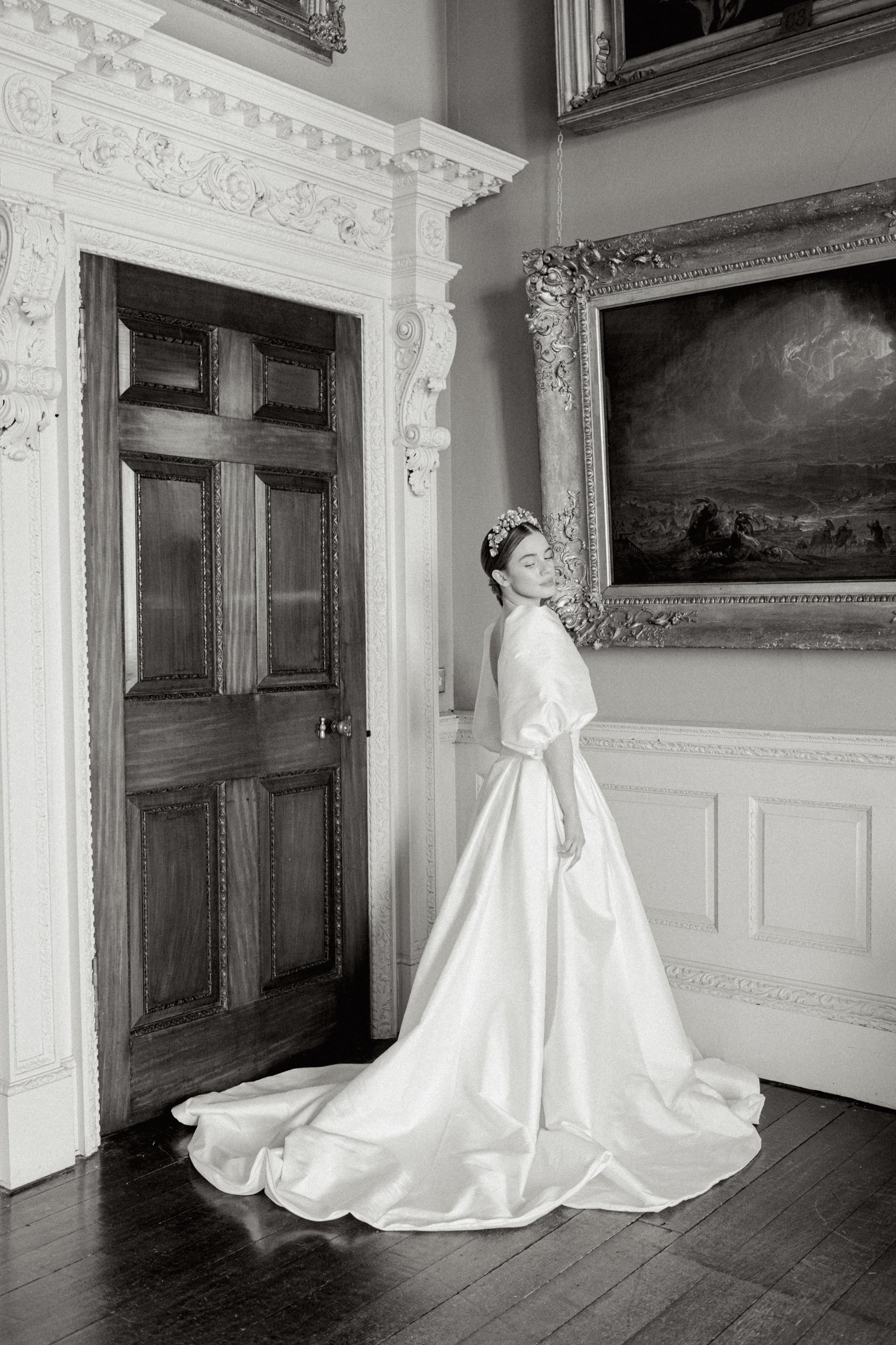 Luxury bride in couture dress and english wedding venue