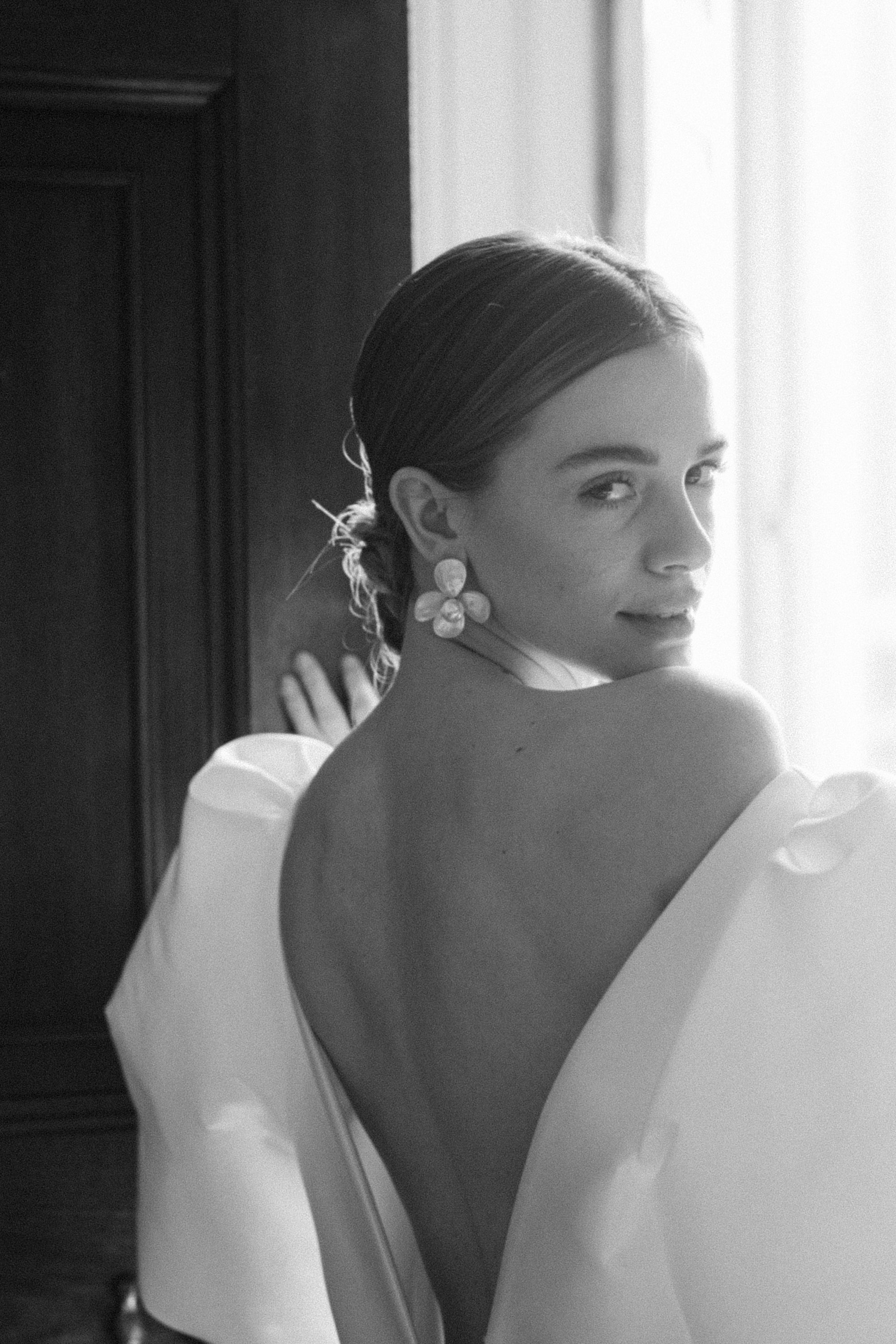 statement earrings for the modern bride