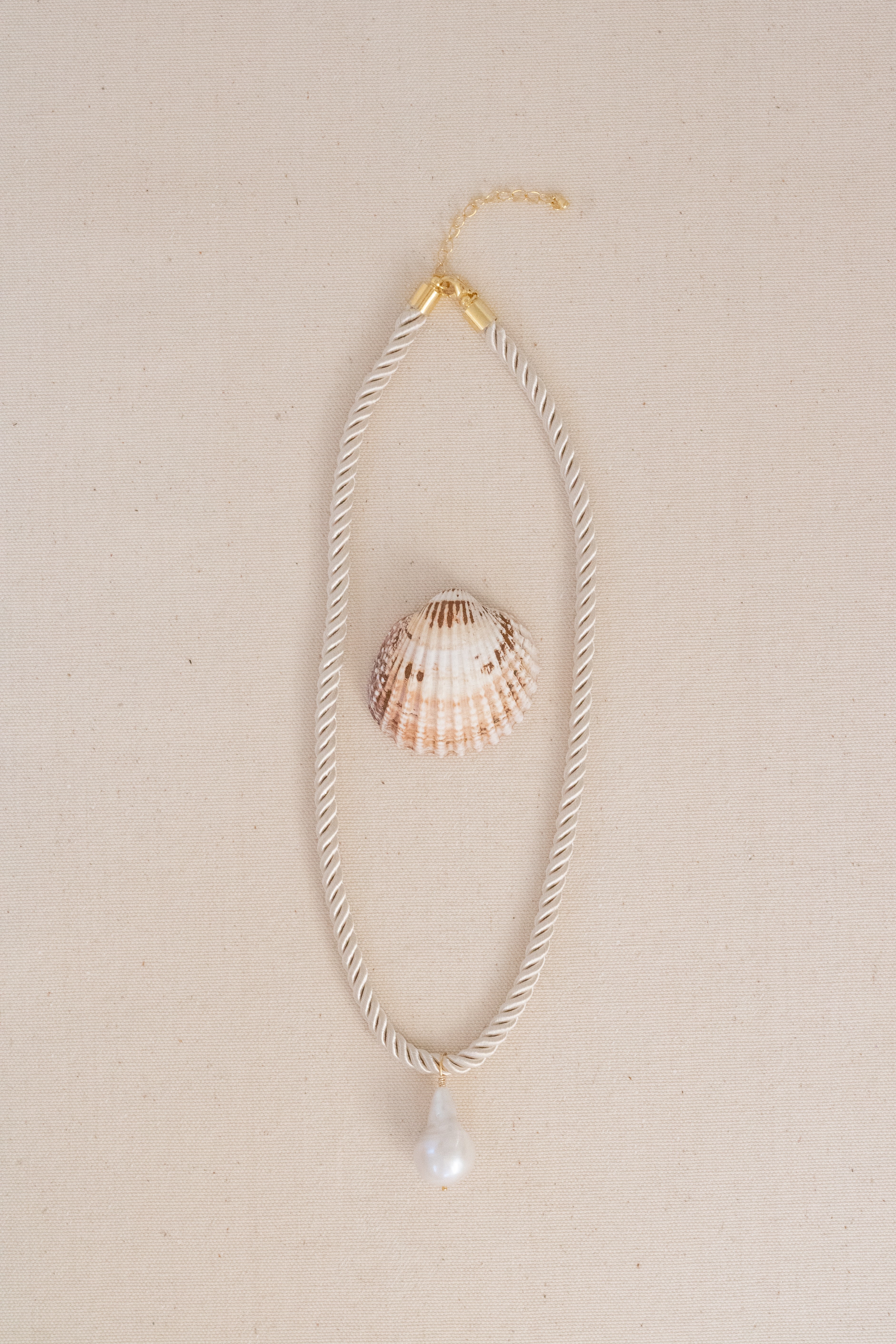 megan therese pearl summer rope neckilace