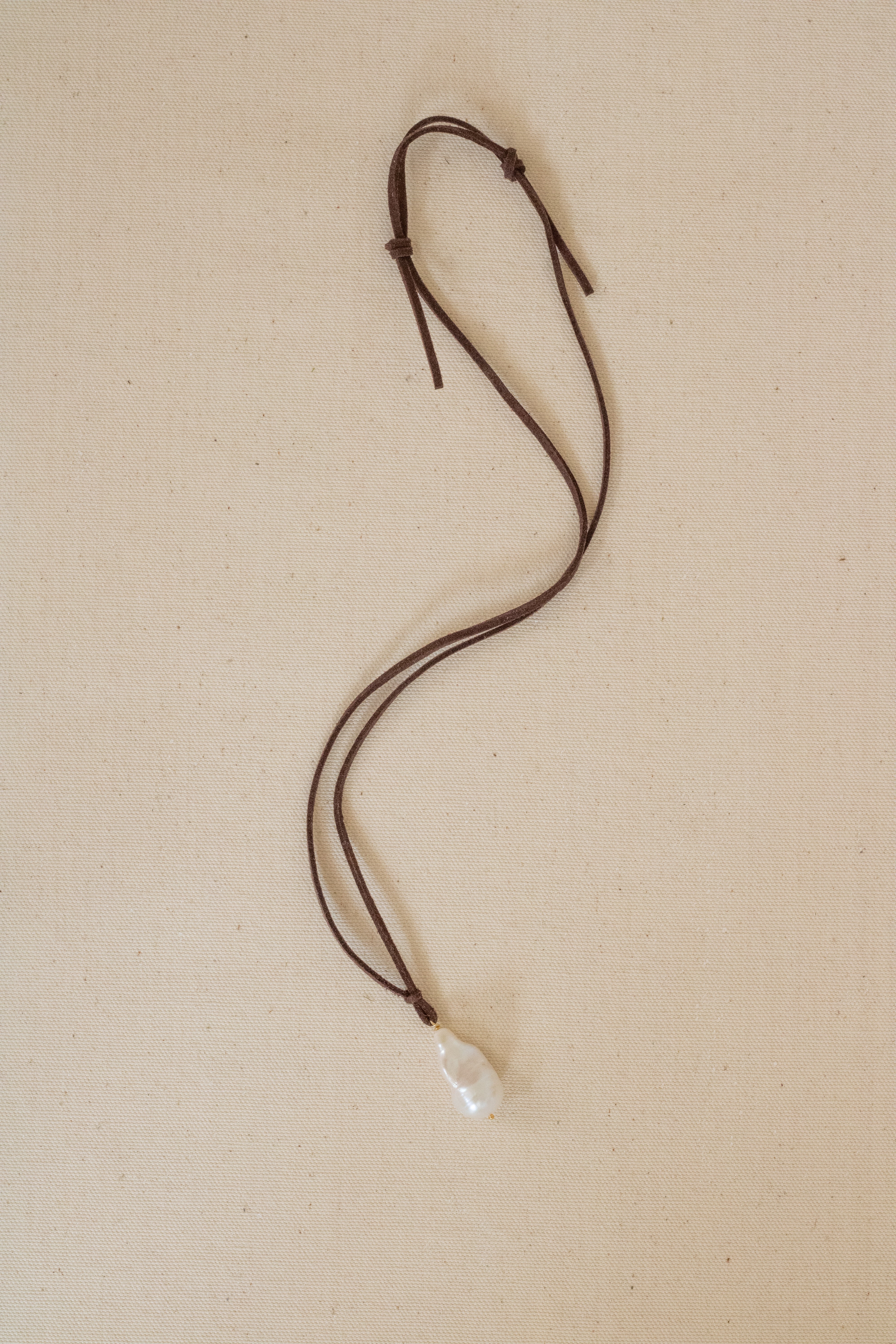 Clíodhna Suede Pearl Necklace