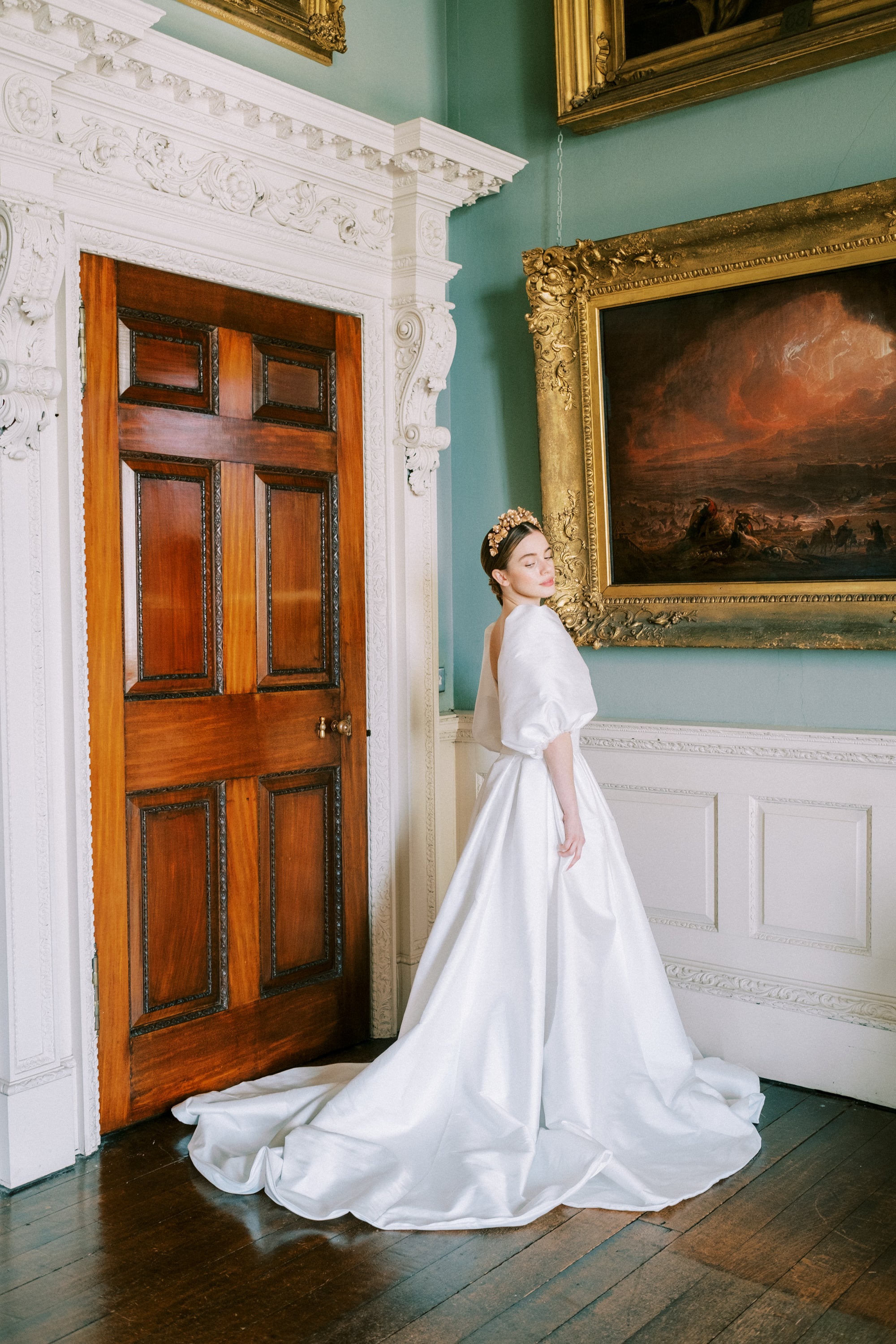 Riviera| handpainted clay crown