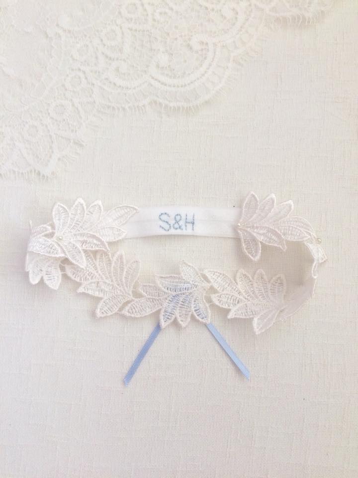 Sleek personalised lace wedding garter gift set - Megan Therese